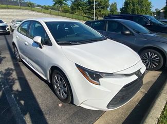 Used 2026 Toyota Corolla LE FWD video 1