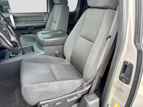 Used 2008 GMC Sierra 2500 4x4 Extended Cab image 14