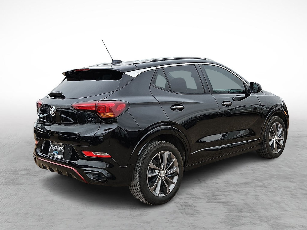 Used 2021 Buick Encore GX Essence w/ Sport Touring Package FWD image 11