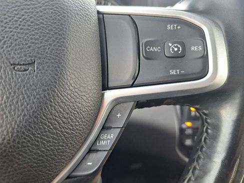 Used 2022 RAM 1500 Big Horn AWD/4WD image 18
