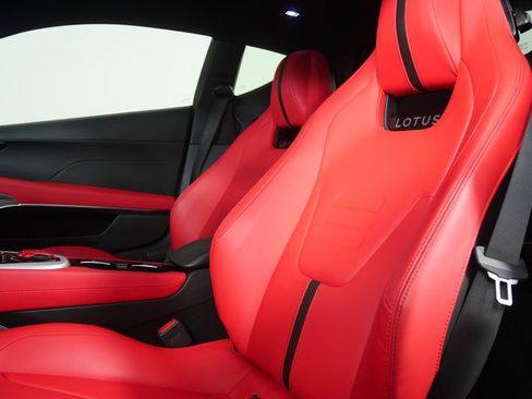 Used 2025 Lotus Emira RWD image 18