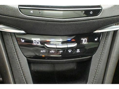 Certified 2023 Cadillac XT5 Sportv AWD/4WD image 32