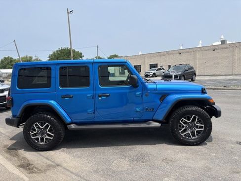 New 2025 Jeep Wrangler Sahara w/ Safety Group image 8