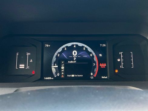 Used 2024 Toyota Tacoma SR RWD image 15