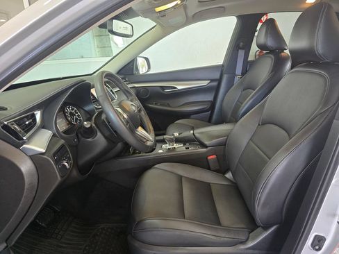 Used 2019 INFINITI QX50 Luxe w/ Navigation Package AWD/4WD image 21