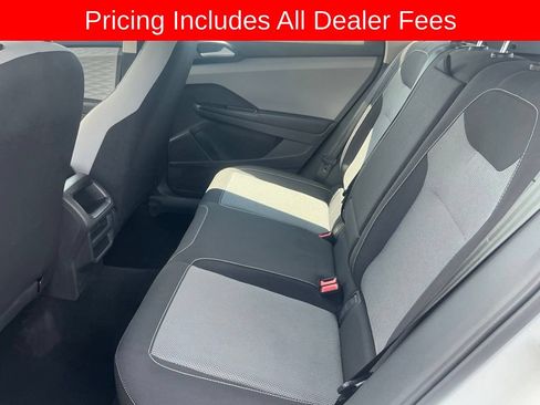 Used 2022 Volkswagen Taos S FWD image 20