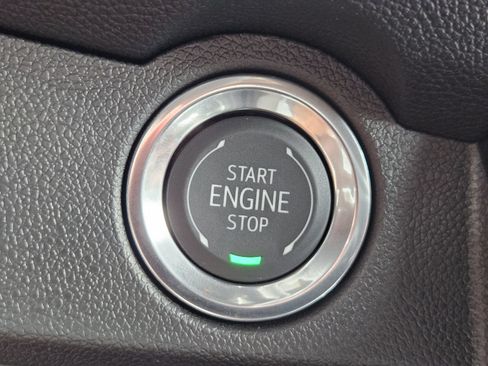 New 2027 Chevrolet Traverse LT w/ Midnight/Sport Edition FWD image 21