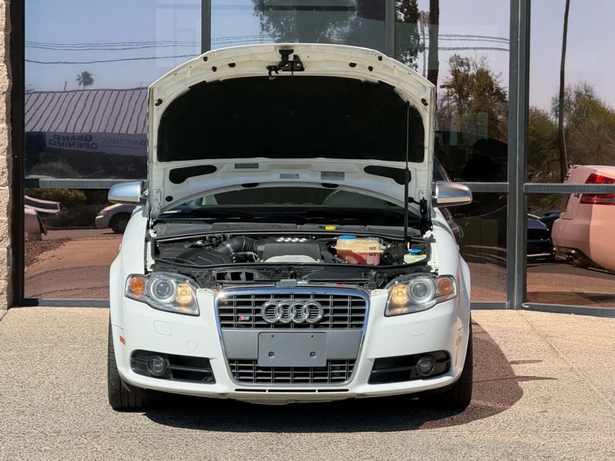 Used 2008 Audi S4 Cabriolet AWD/4WD image 25