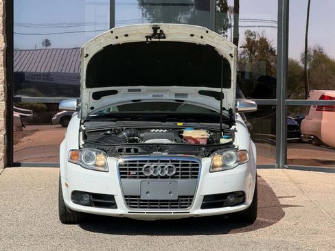 Used 2008 Audi S4 Cabriolet image 25