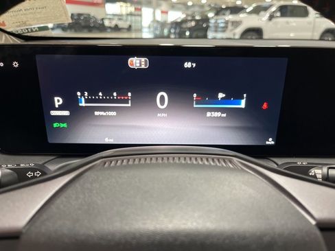 New 2026 Nissan Sentra SR w/ SR Premium Package FWD image 35