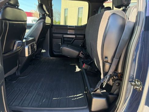 Used 2019 Ford F150 Platinum w/ Equipment Group 701A Luxury AWD/4WD image 34