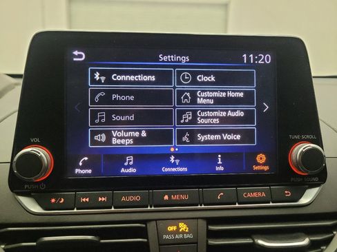 Used 2022 Nissan Altima 2.5 SV FWD image 25