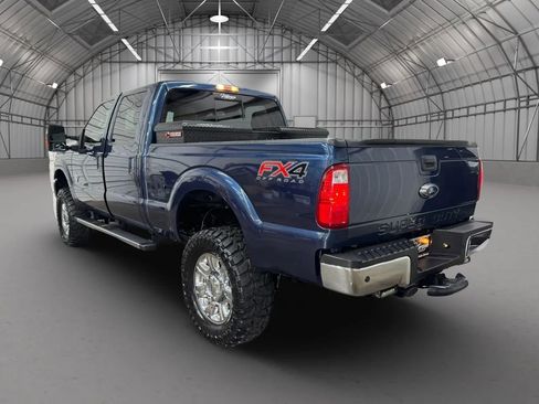 Used 2016 Ford F250 Lariat w/ Lariat Ultimate Package AWD/4WD image 3