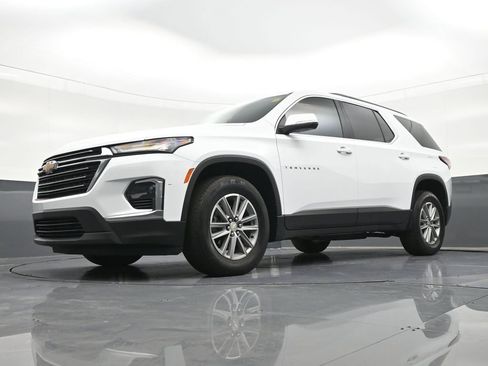 Used 2024 Chevrolet Traverse LT FWD image 26