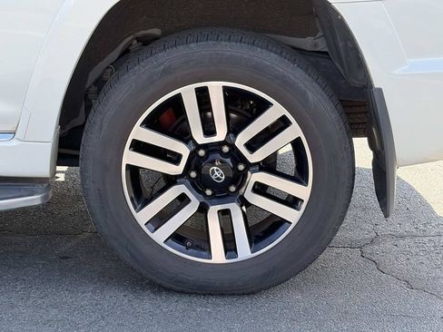 Used 2019 Toyota 4Runner Limited AWD/4WD image 12
