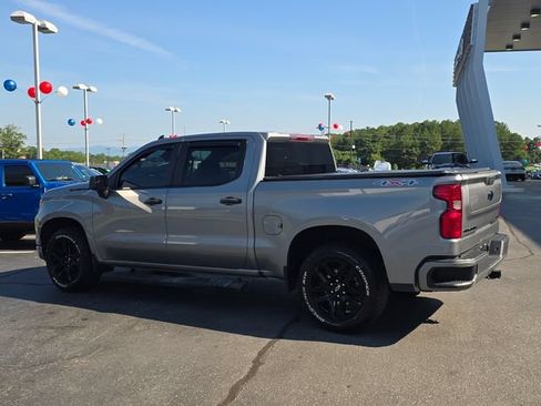 Used 2024 Chevrolet Silverado 1500 Custom w/ LPO, Dark Essentials Package AWD/4WD image 5