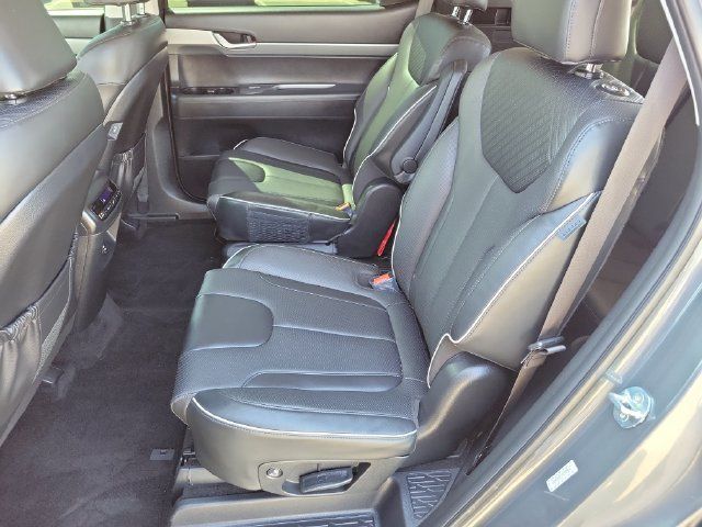 Used 2024 Hyundai Palisade SEL FWD image 26