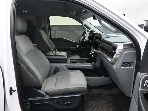 Used 2021 Ford F150 XLT w/ Equipment Group 302A High AWD/4WD image 8