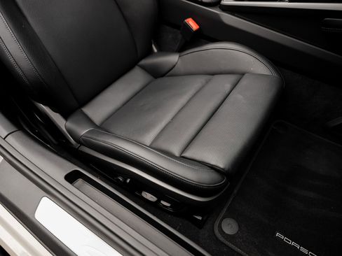Used 2023 Porsche 911 Carrera S RWD image 38