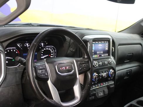 Used 2021 GMC Sierra 1500 SLE w/ X31 Off-Road Package AWD/4WD image 14