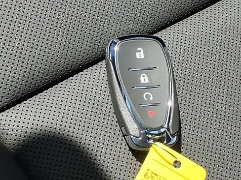New 2026 Chevrolet Trax ACTIV FWD image 22