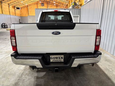 Used 2022 Ford F250 XL w/ Power Equipment Group AWD/4WD image 8