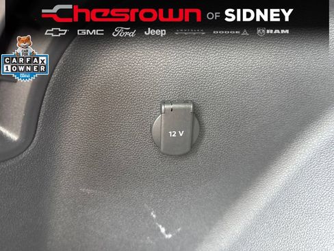 Used 2025 Volkswagen Atlas Cross Sport SE AWD/4WD image 33