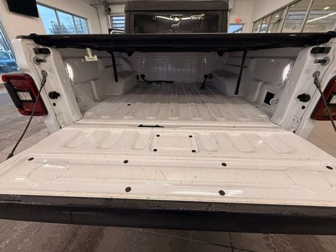 Used 2023 Jeep Gladiator Mojave w/ LED Lighting Group image 12