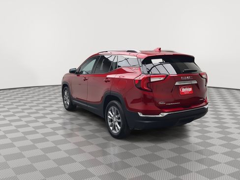 Certified 2022 GMC Terrain SLT w/ LPO, Floor Liner Package AWD/4WD image 39
