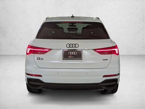 New 2025 Audi Q3 2.0T Premium image 6