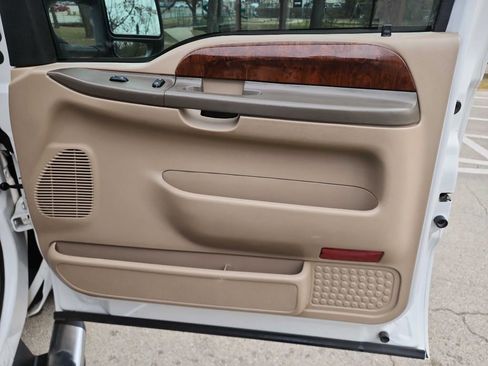 Used 2004 Ford F250 SUPER DUTY image 36