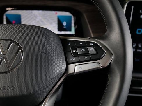 Used 2026 Volkswagen Atlas SEL Premium R-Line image 17