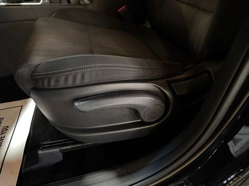 Used 2022 Kia Sportage LX image 13