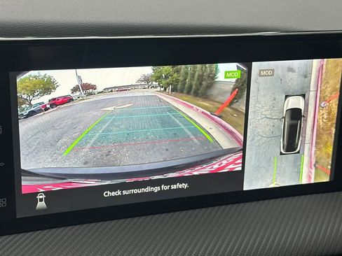 New 2026 Nissan Kicks SR w/ SR Premium Package image 21