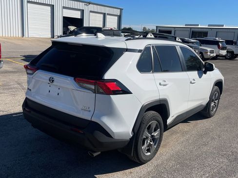 Used 2024 Toyota RAV4 XLE image 6