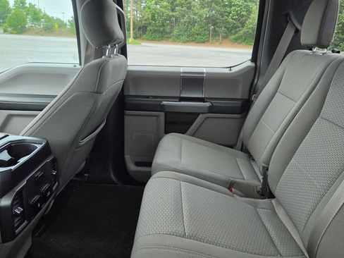Used 2017 Ford F150 XLT w/ Equipment Group 302A Luxury RWD image 9