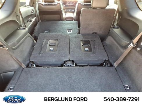 Used 2024 Dodge Durango GT AWD/4WD image 18