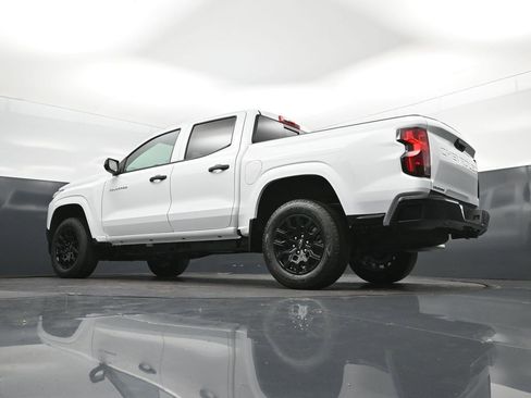 New 2026 Chevrolet Colorado W/T w/ WT Custom Package RWD image 42