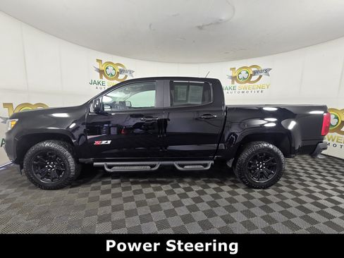 Used 2022 Chevrolet Colorado Z71 w/ Z71 Midnight Edition AWD/4WD image 4