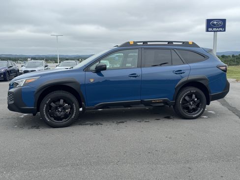 Certified 2025 Subaru Outback Wilderness AWD/4WD image 10
