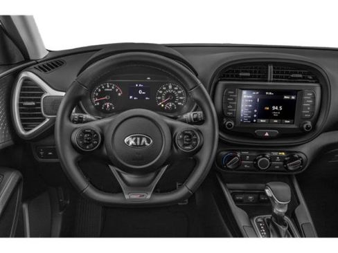 Used 2021 Kia Soul GT-Line image 10
