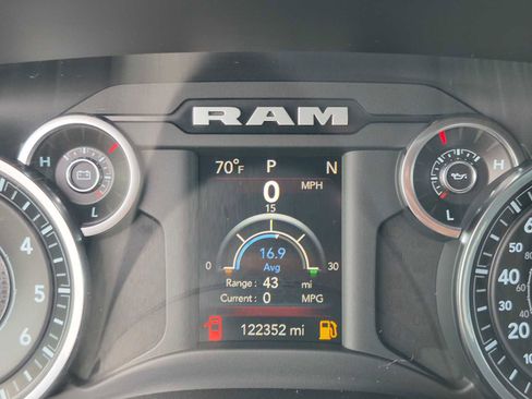 Used 2019 RAM 1500 Big Horn AWD/4WD image 28