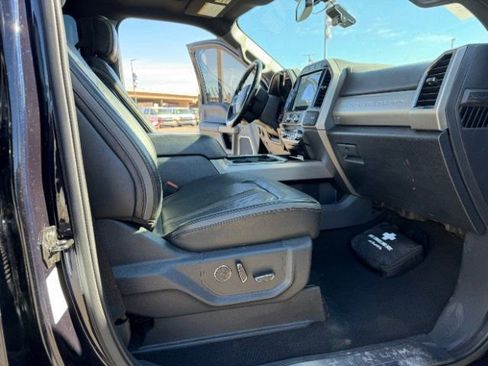 Used 2022 Ford F350 Platinum AWD/4WD image 40