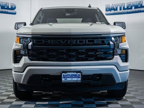 New 2026 Chevrolet Silverado 1500 Custom image 2