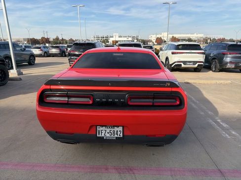 Used 2023 Dodge Challenger R/T Scat Pack w/ Plus Package image 10