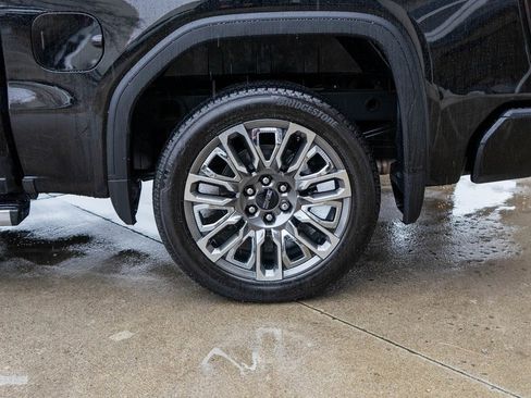 Used 2025 GMC Sierra 1500 Denali Ultimate image 34