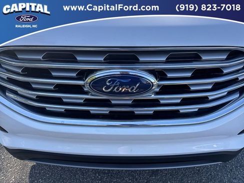 Certified 2022 Ford Edge SEL w/ Convenience Package image 10