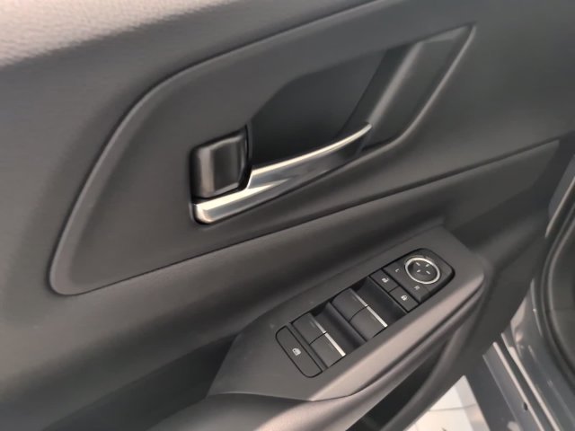 New 2027 Toyota Prius Plug-In Hybrid FWD image 7