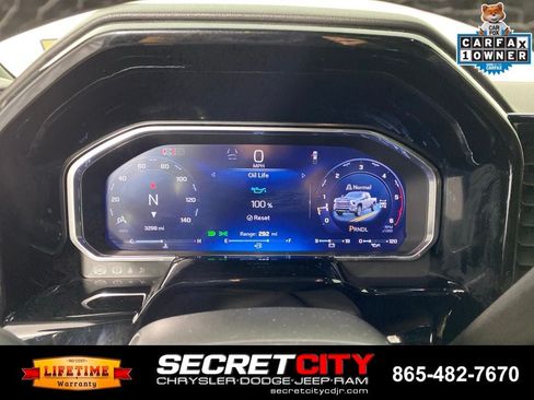 Used 2026 Chevrolet Silverado 2500 High Country w/ High Country Premium Package AWD/4WD image 16