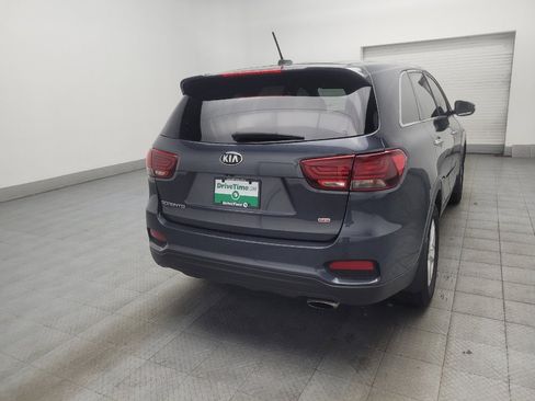 Used 2020 Kia Sorento LX FWD image 9